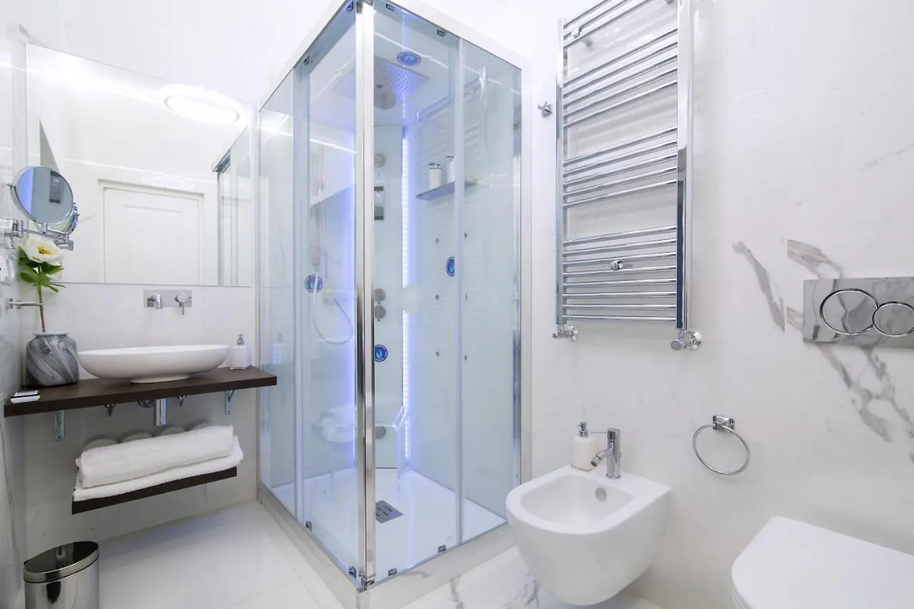 Roma Deluxe Apartments  Rome