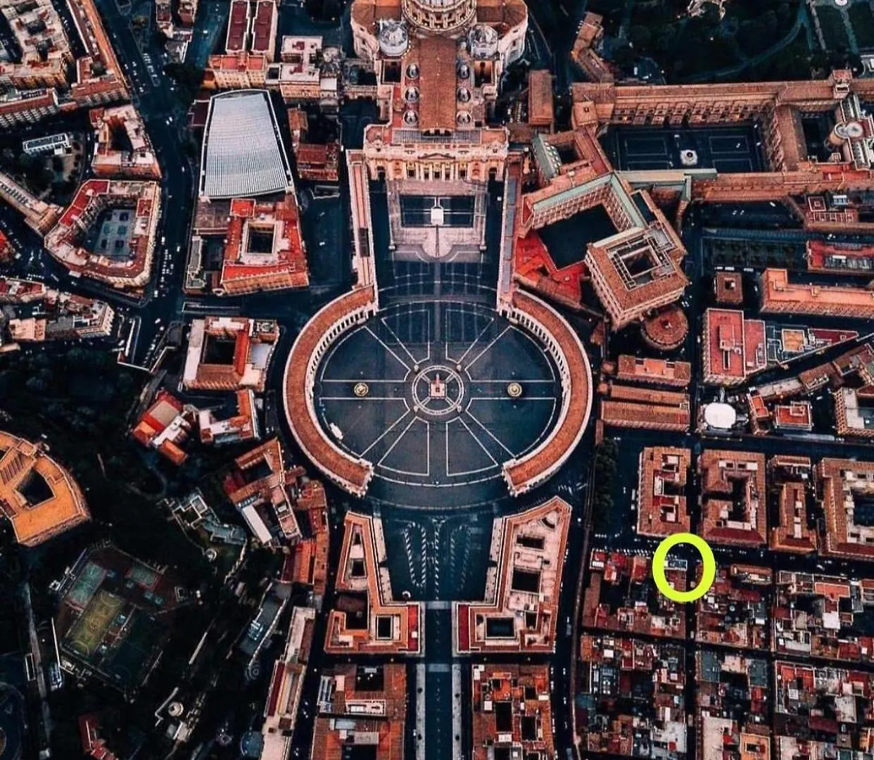 Roma Deluxe Apartments Italy